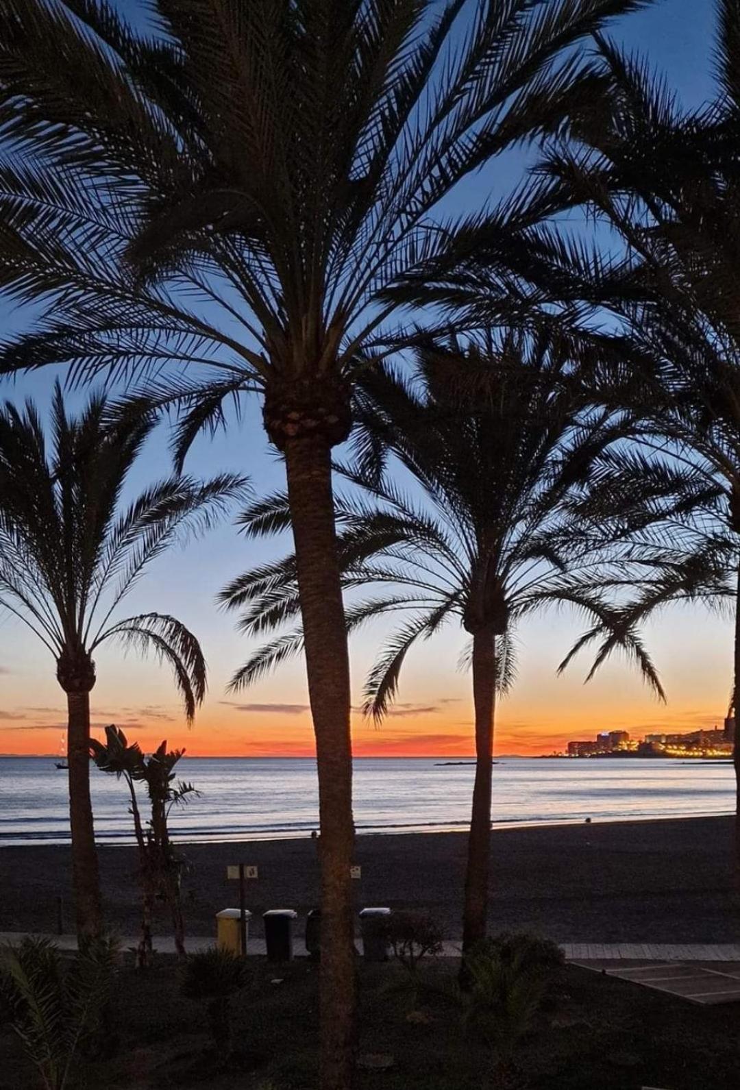 Benalbeach Apartamento Exclusivo Benalmadena Luaran gambar
